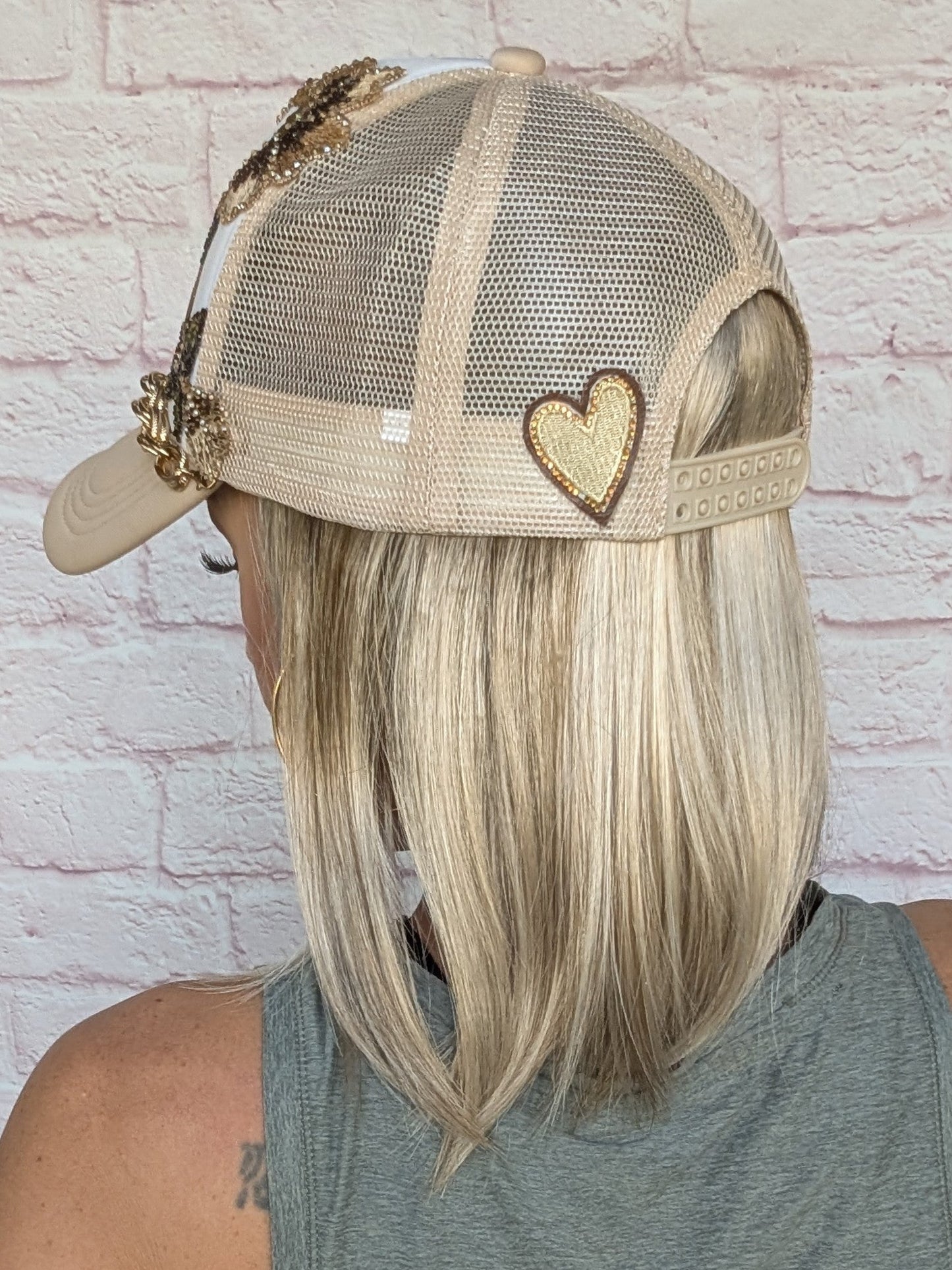 Hat Magic 10"