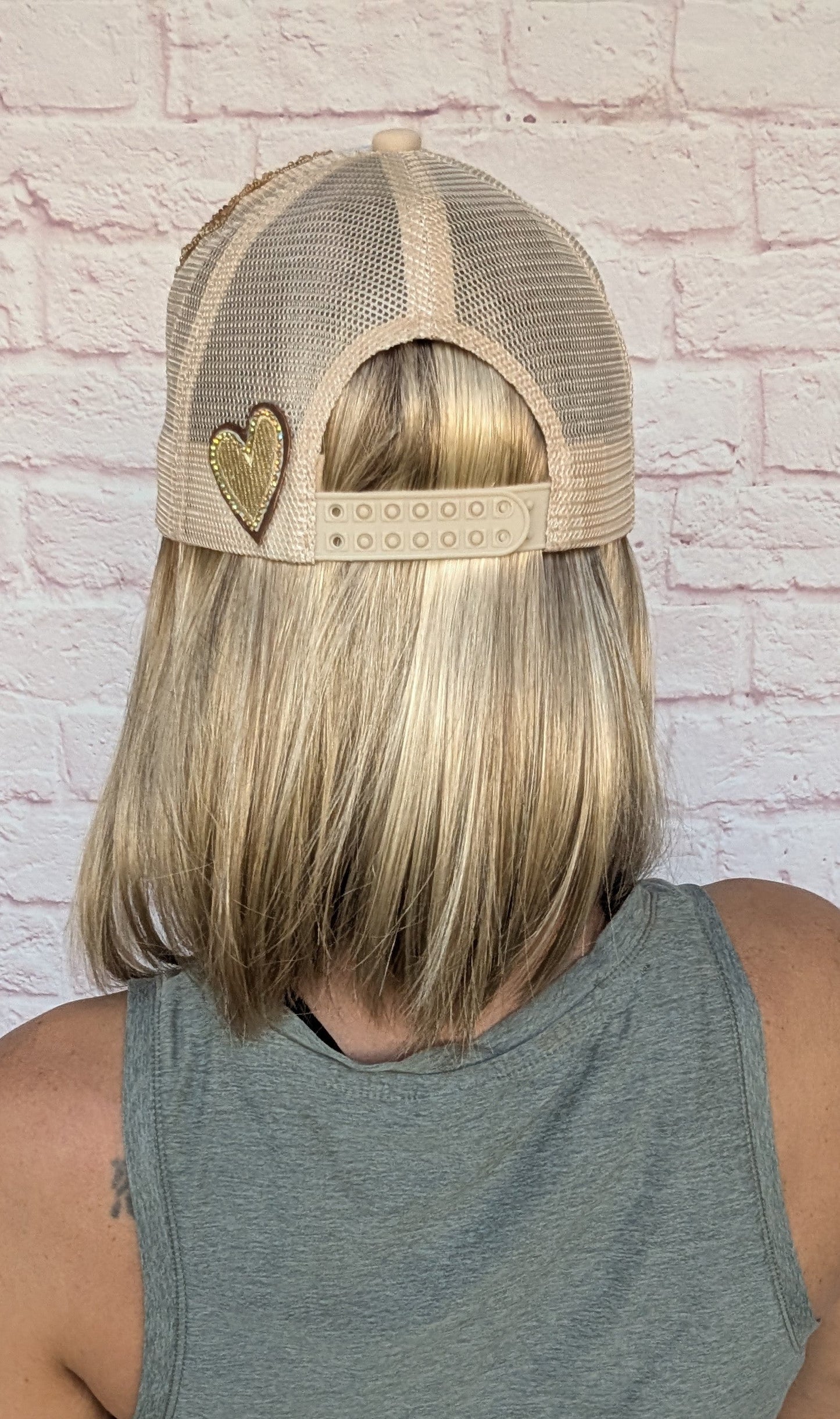 Hat Magic 10"